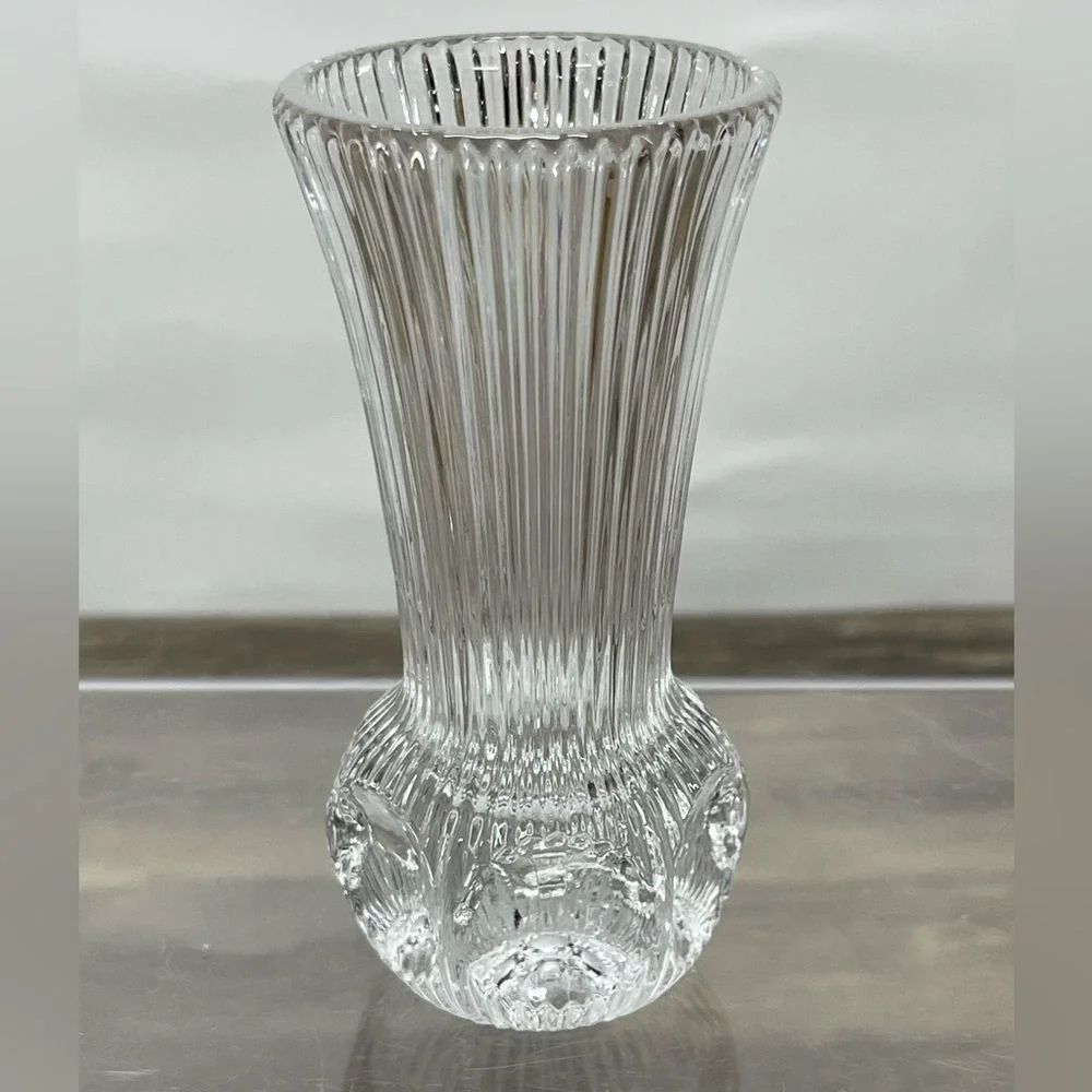 Vintage Clear‎ Ribbed Glass Bud Vase Thistle Shape Flared Rim 5 Inch Decor